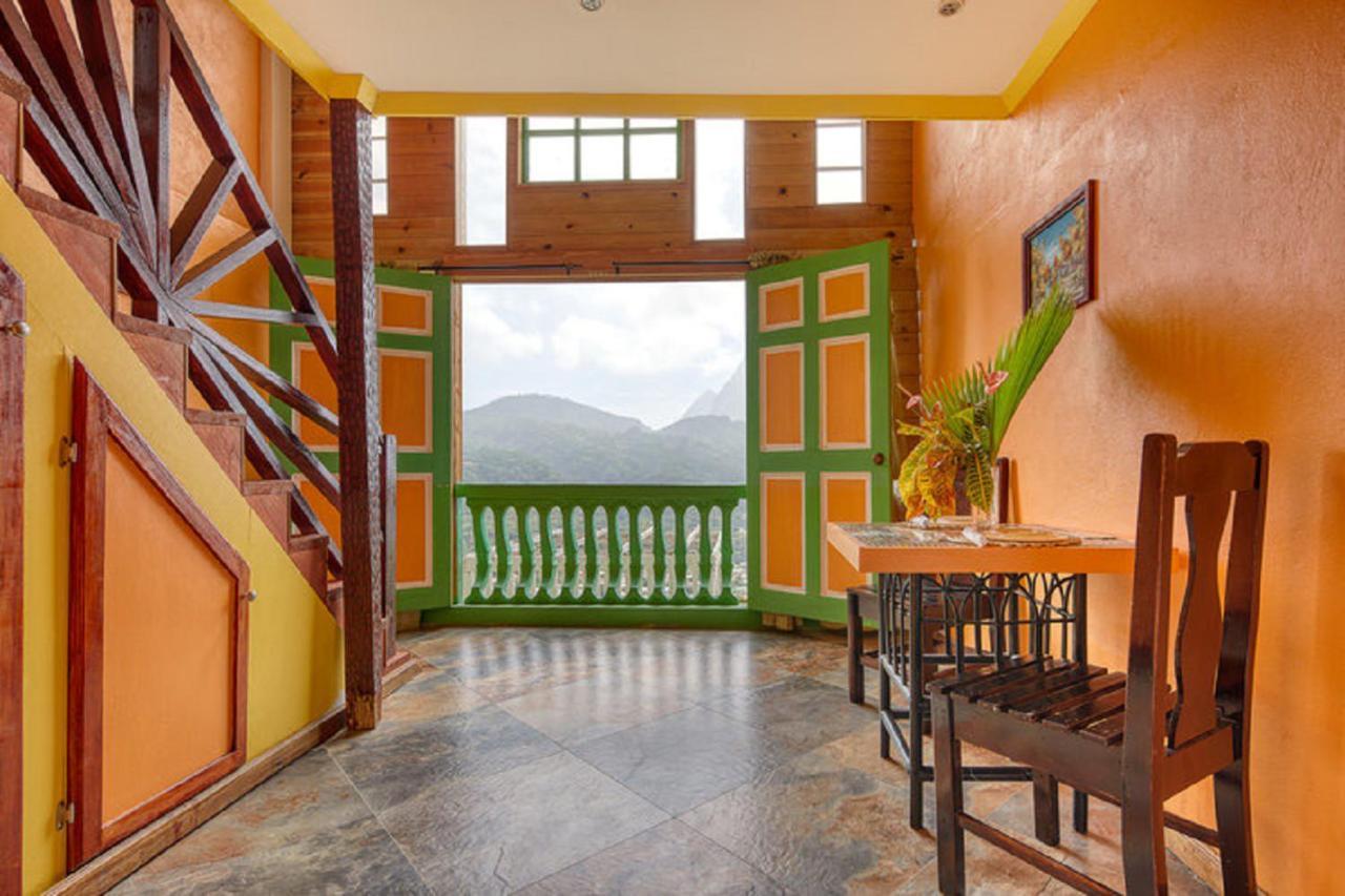 Villa Des Pitons Soufrière Eksteriør billede